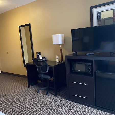 Surestay Plus By Best Western Jonestown Lebanon Valley Εξωτερικό φωτογραφία