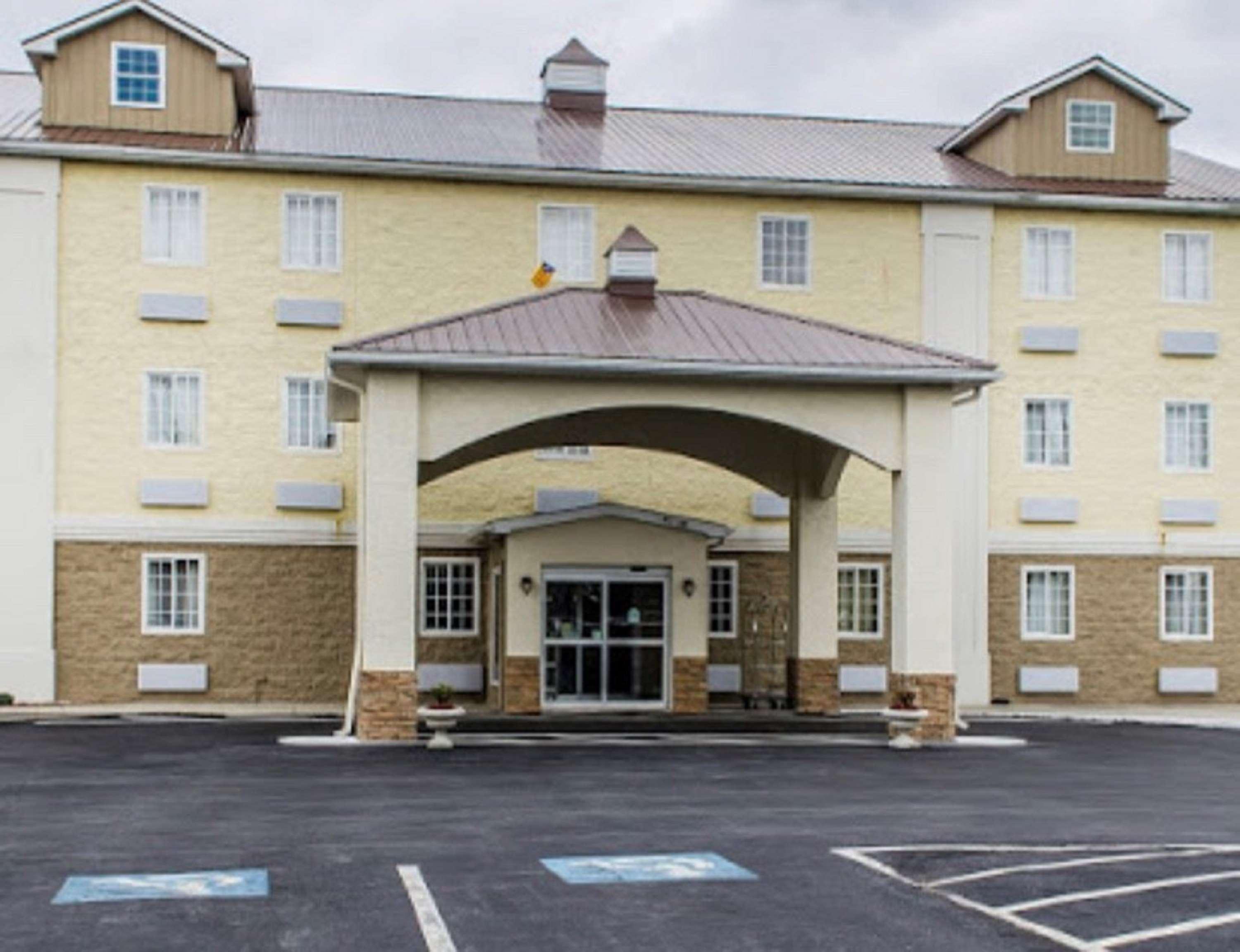 Surestay Plus By Best Western Jonestown Lebanon Valley Εξωτερικό φωτογραφία